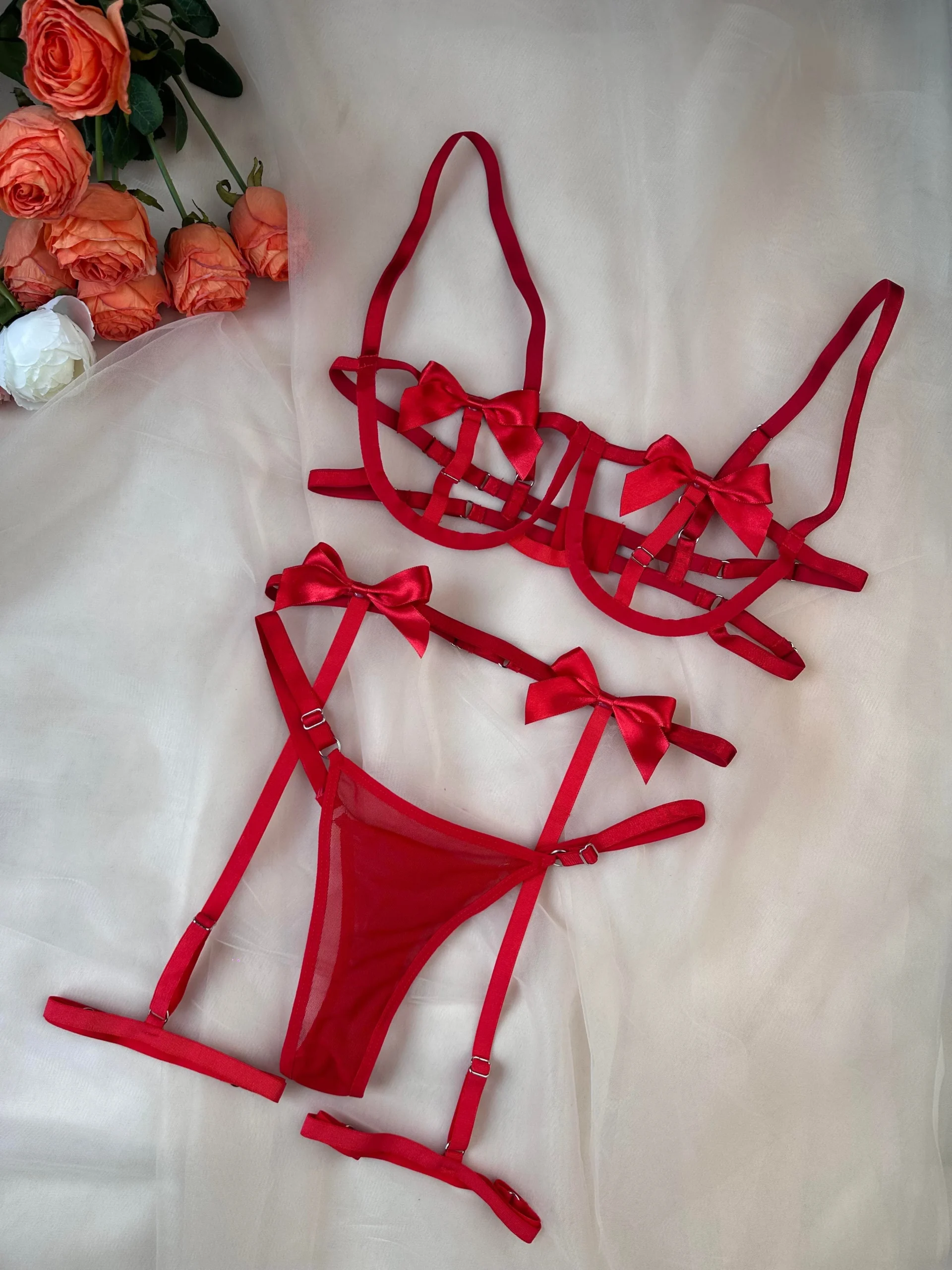 Set Lenjerie Sexy Roșu tip Harnes cu Balene și Funde din Satin